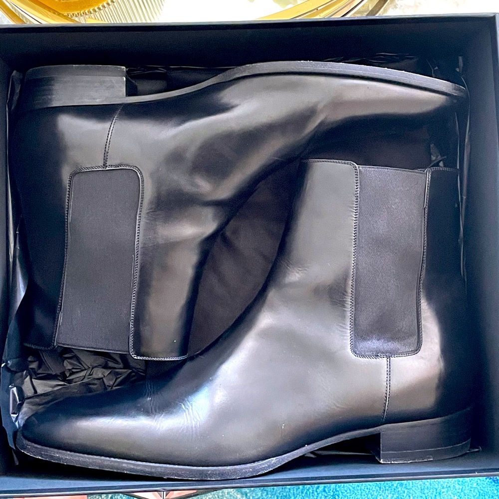 Saint Laurent Wyatt Chelsea Boots